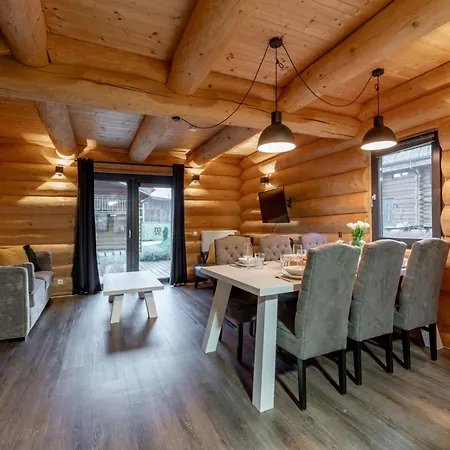 4a Chalet